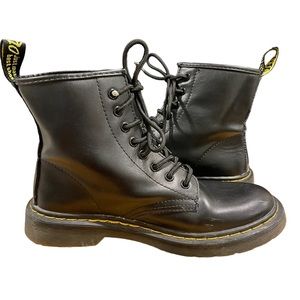 Dr.Martens Womens Boots Size 8 1460 Smooth Leather Black Pre Owned. Dr.Martens